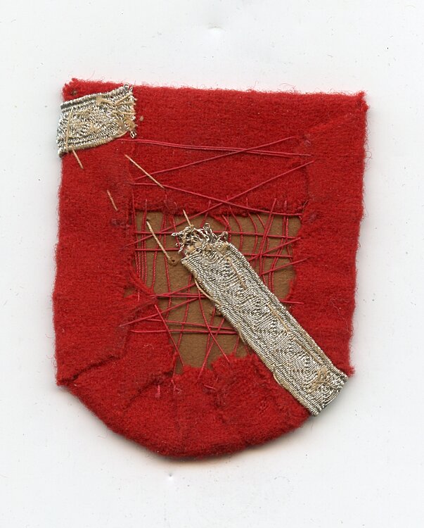 Ärmelschild der lettischen Freiwilligen der Waffen-SS, Bild 2