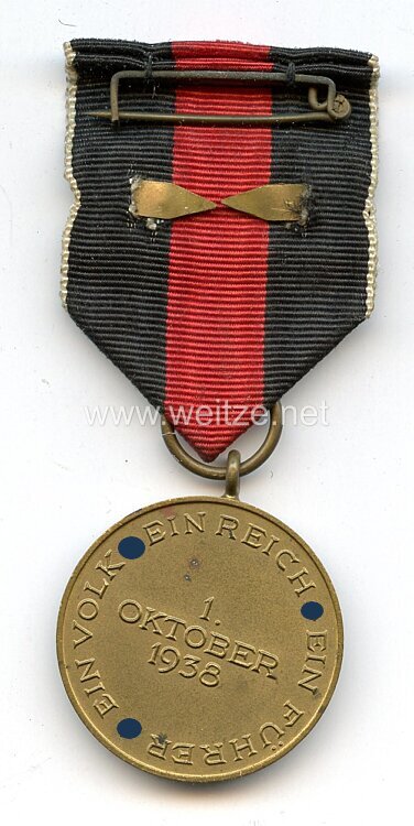 Medaille zur Erinnerung an den 1. Oktober 1938 (Anschluss Sudetenland) mit aufgelegter Spange 