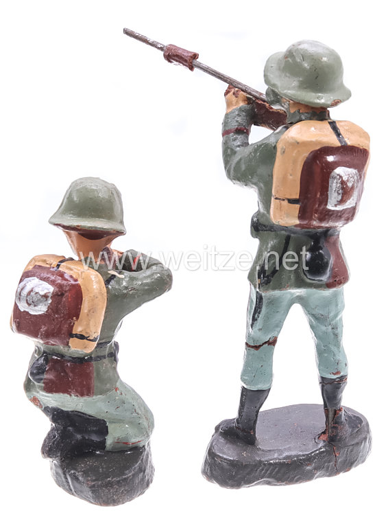 Elastolin - Heer 2 Soldaten mit Gasmaske und Tornister kniend und stehend schießend Bild 2