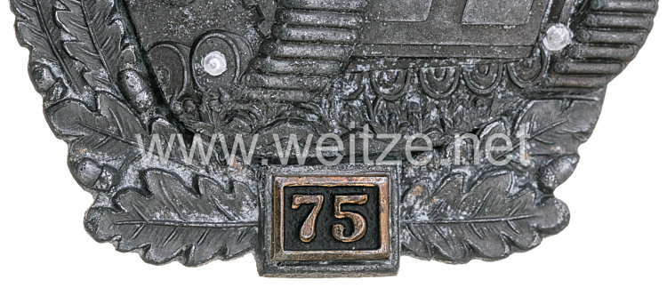 Panzerkampfabzeichen in Bronze 4. Stufe mit Einsatzzahl 